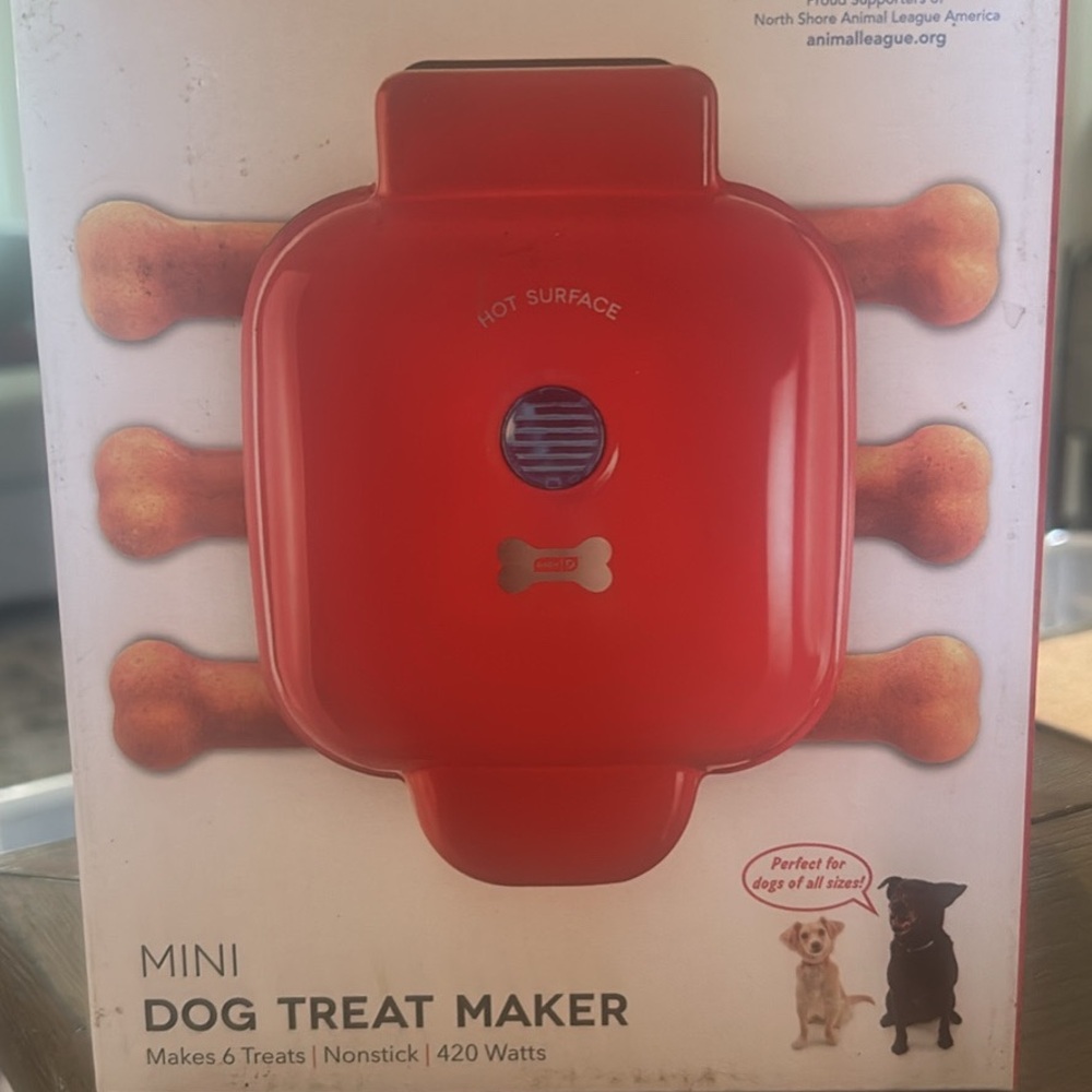 Dash Mini Dog Treat Maker